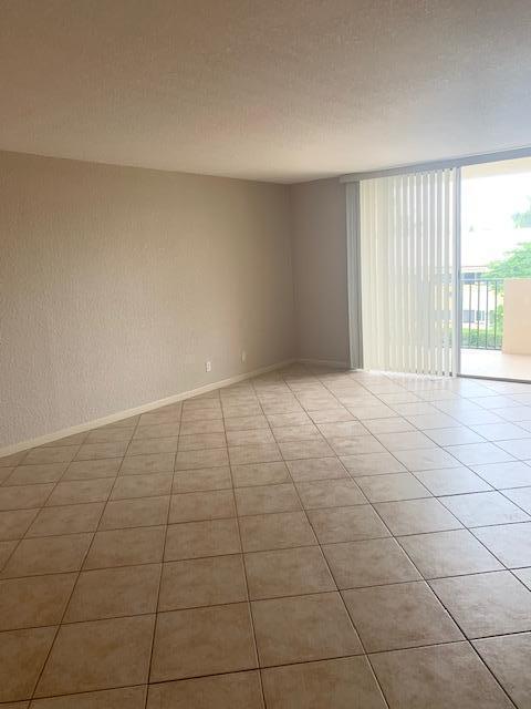 Photo - 1000 Spanish River Rd Unit 3b