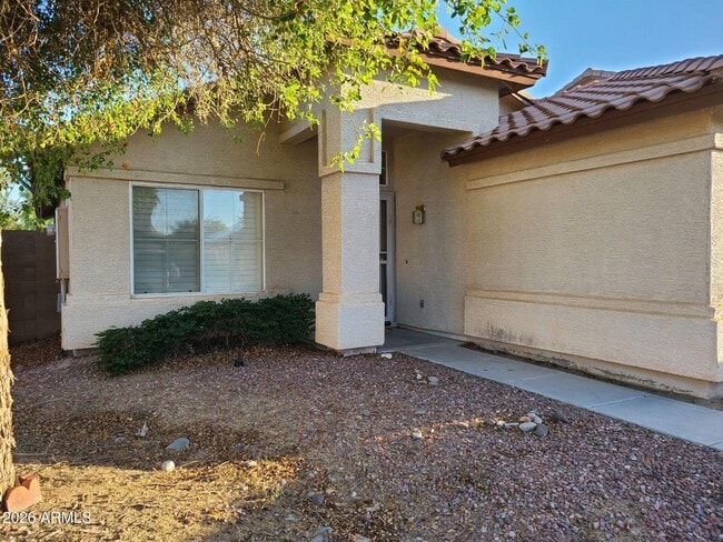 Building Photo - 15345 W Evans Dr