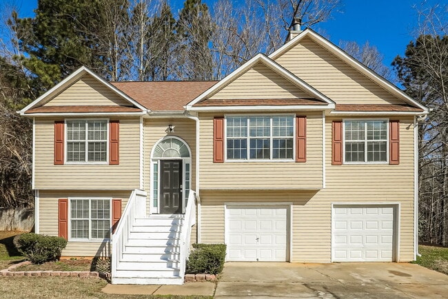 Building Photo - 587 Rosewood Cir