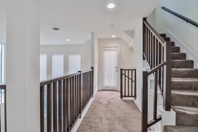 Photo - 4403 Austin St Unit A