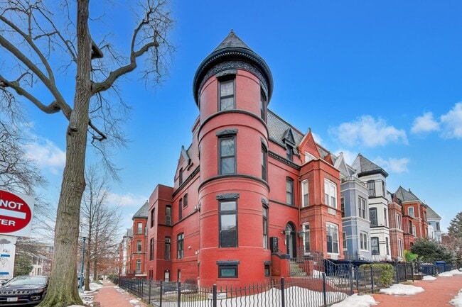 Photo - 500 M St NW Unidad 3