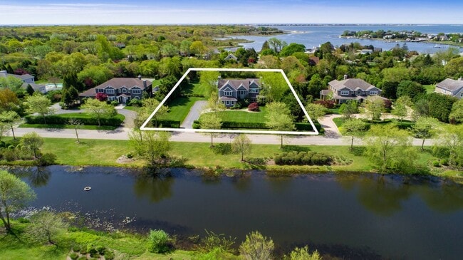 Photo - 22 Parrish Pond Ln