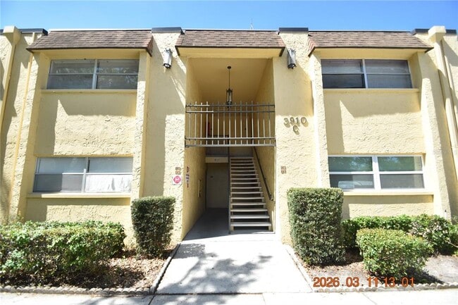 Building Photo - 3910 44th St N Unit C9