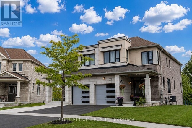 Photo - 70 Westlake Cres