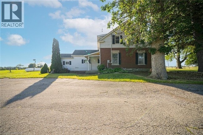 Photo - 413 Ellis Ave