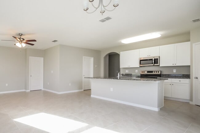 Photo - 1883 Green Dragon Dr