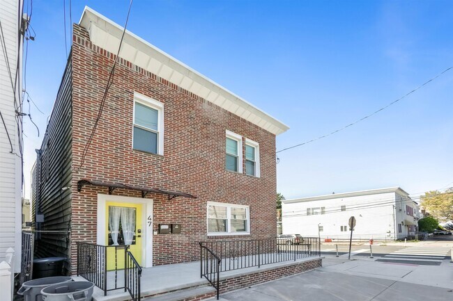 Photo - 47 Carlton Ave Unit 2