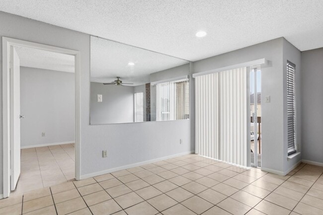 Photo - 3919 Fairmont Pkwy Unidad 148