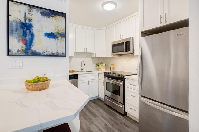 Photo - 988 Fulton St Unit 141