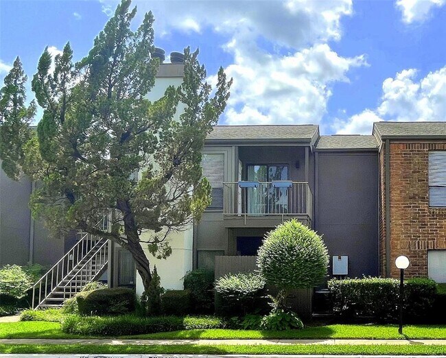 Photo - 1201 Bering Dr Unidad 88