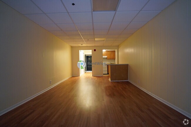 Building Photo - 62 Boylston St Unit M14 Rental