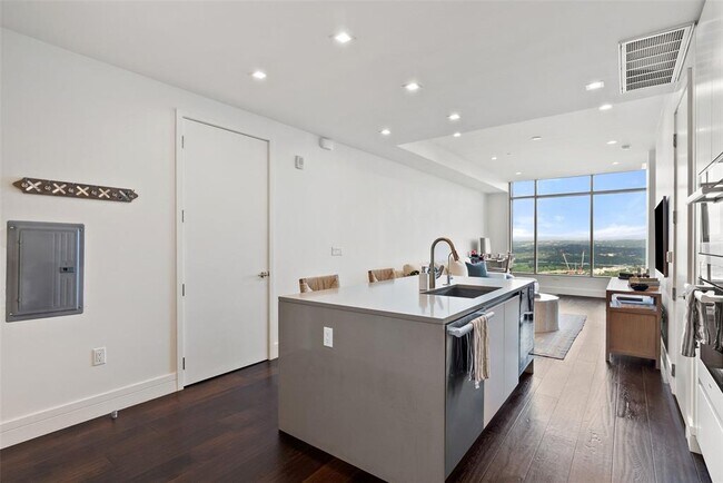 Photo - 501 West Ave Unit 3402