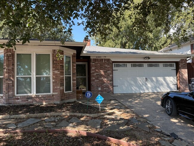 Photo - 6301 Glen Knoll Dr