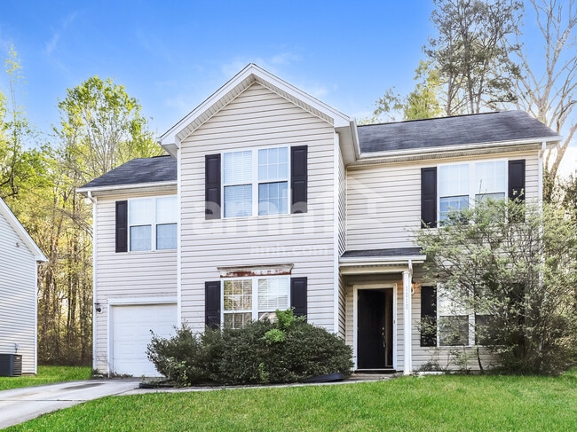 Building Photo - 1818 Savannas Run Dr