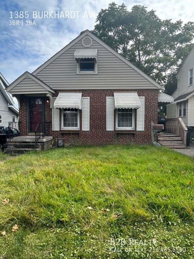Photo - 1385 Burkhardt Ave House