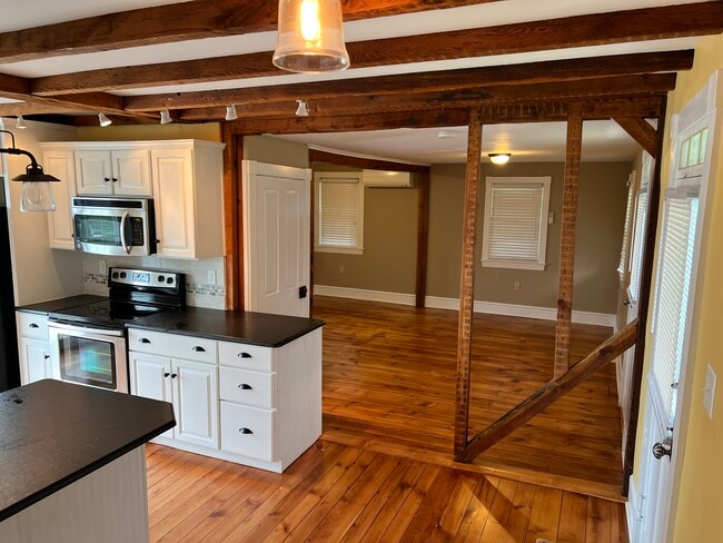 Photo - 3931 Concordia Rd Unit 3931
