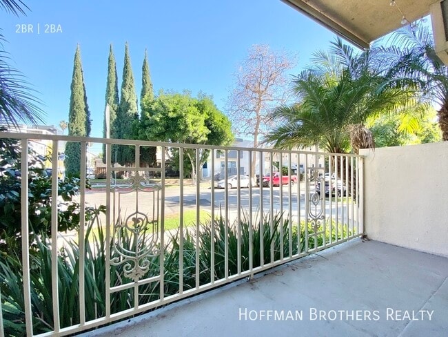 Photo - 8206 Romaine St Unidad 1