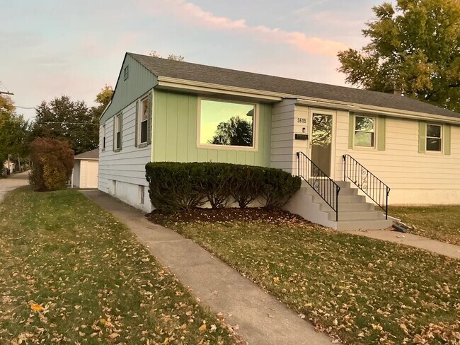 Photo - 3614 Cleveland Ave