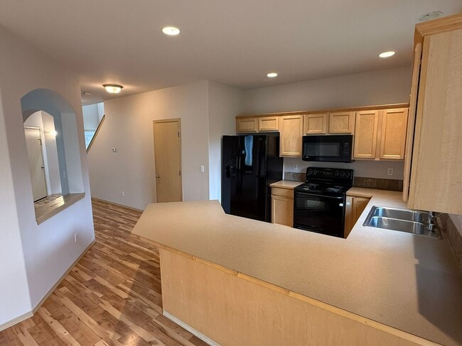 Photo - 3Bd/2.5Ba Maple Valley Home