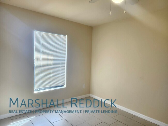 Photo - 3 bedroom 2 bath great location