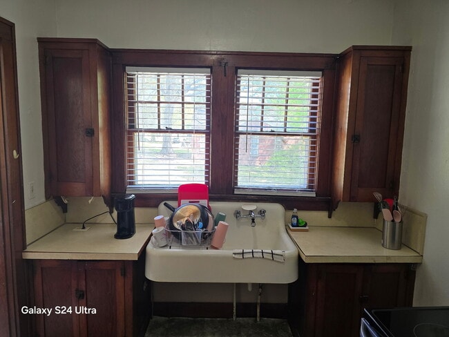 Photo - 525 N Highland Ave