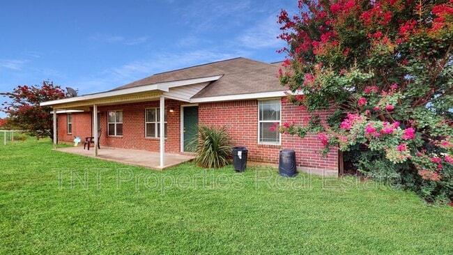 Building Photo - 9834 Risky's Ranch Dr Rental