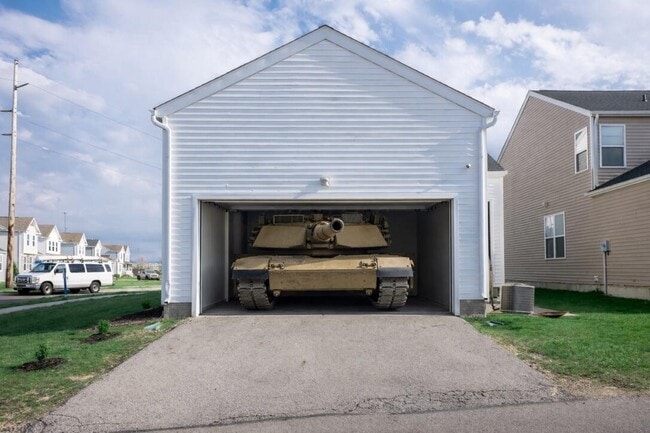 Photo - 5630 Alliance Way