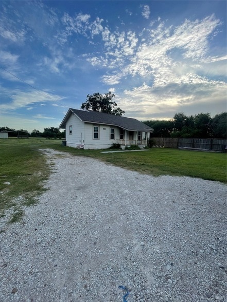 Photo - 4457 County Rd 537