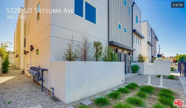 Photo - 5228 Satsuma Ave