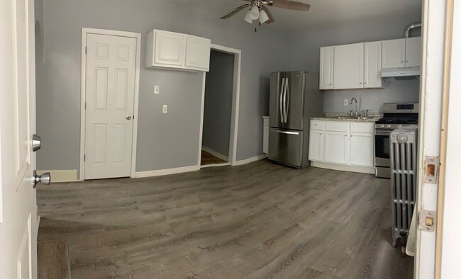 Photo - 1836 W 21st St Unidad 1 F