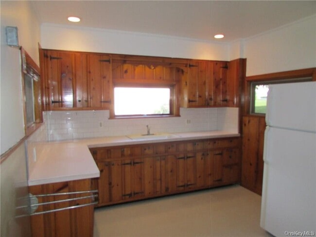 Photo - 31 Upper Depew Ave