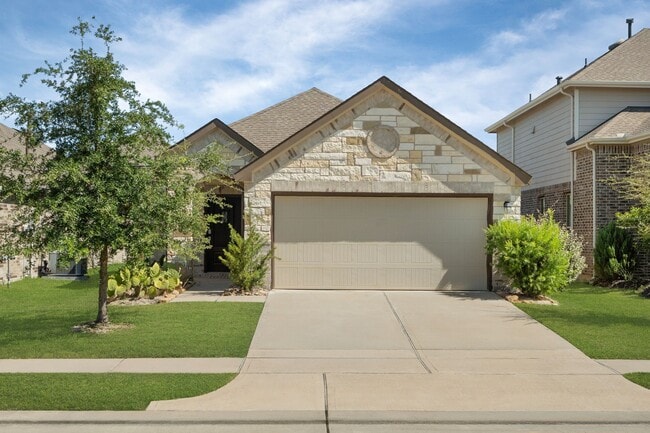 Photo - 25702 Bottlebrush Sedge St