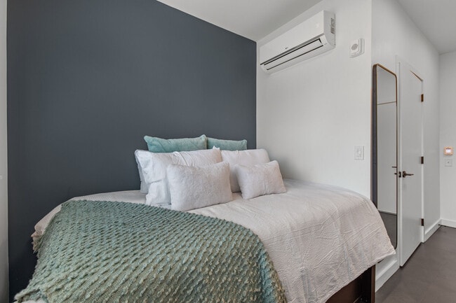 Photo - RUTLEDGE FLATS APARTMENTS