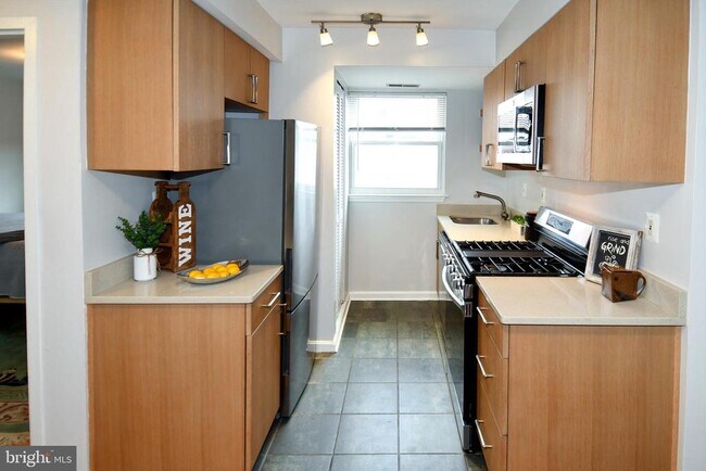 Photo - 1627 Massachusetts Ave SE Unit 302