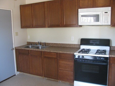 Photo - 1306 Hollycrest Dr