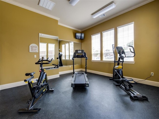 Photo - Winslow Pointe