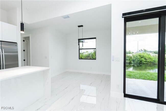 Photo - 903 NE 23rd St