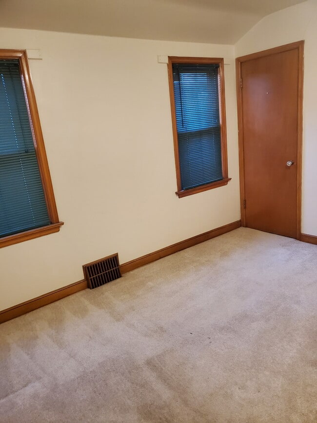 Photo - 3433A N 53rd St Unit Lovely Mother In Law available 9/1