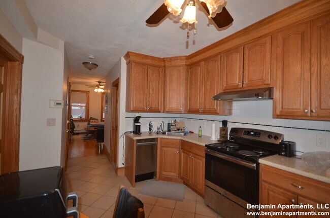 Photo - 46 Garden St Unit 2