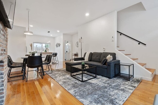 Livingroom - 1238 Butterfield Way