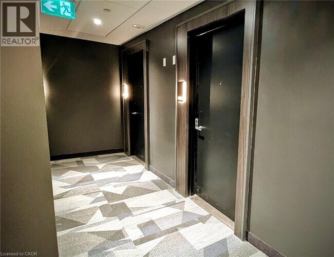 Photo - 15 Wellington St S Unité 1510