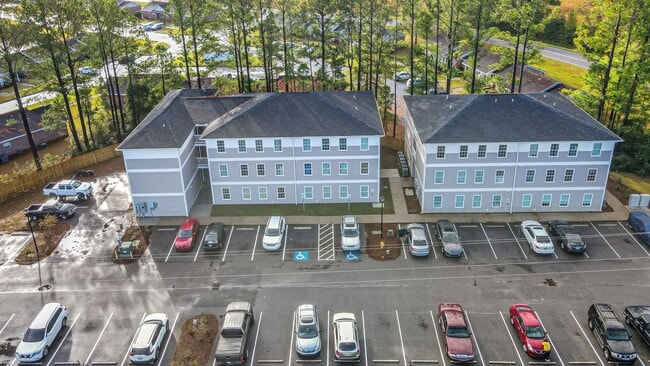 Photo - Hemingway Apartments Unidad 1204-303