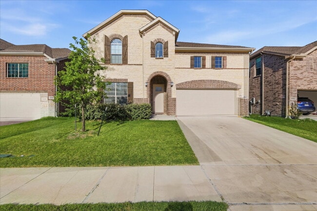 Building Photo - A self-contained living space (In-law suite) attached to the primary single-family home calling f...