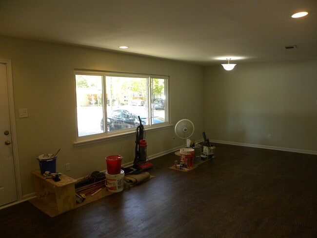 Photo - 10308 Libby Ln