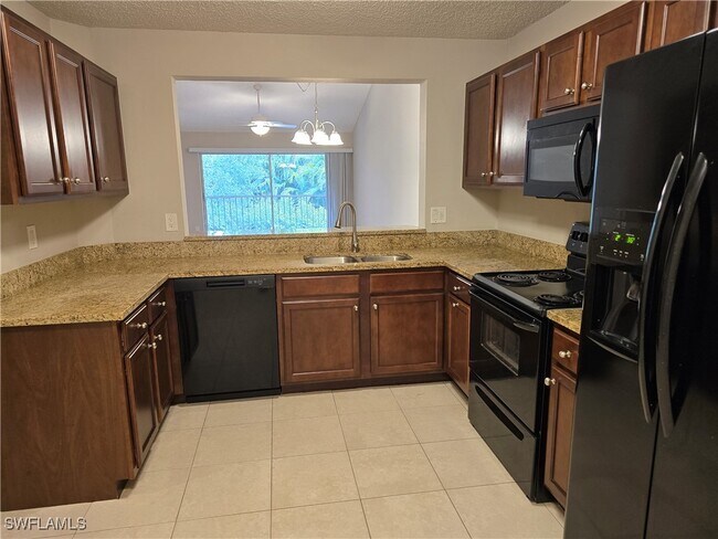 Photo - 605 Squire Cir Unit 203