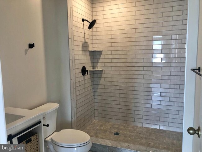 Photo - 137 E Spring Ave