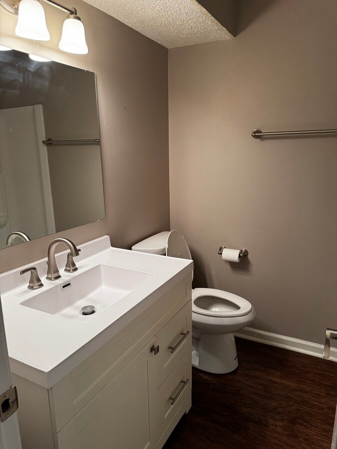 Photo - Benson Blvd Unidad 3