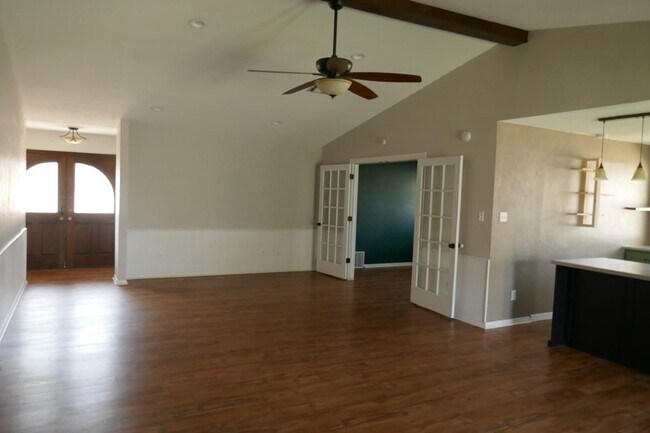 2315 NE Village Dr