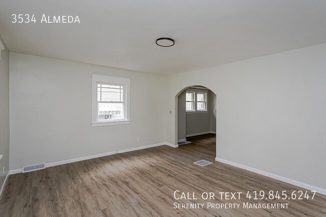 Photo - 3534 Almeda-