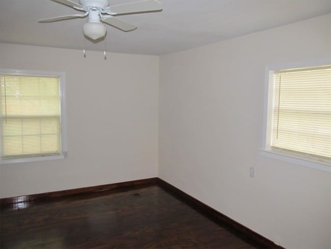 Photo - 610 Jefferson Ave